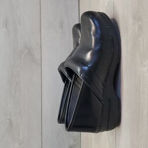 Dansko Women Comfort Cabrio  Professional clogs shoes sz 38 US 7.5-8